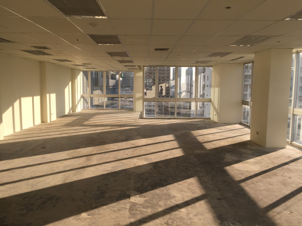 ให้เช่าสำนักงานคลองเตย กล้วยน้ำไท : For Rent Office Sukhumvit BTS Thong Lo Watthana BRE9811