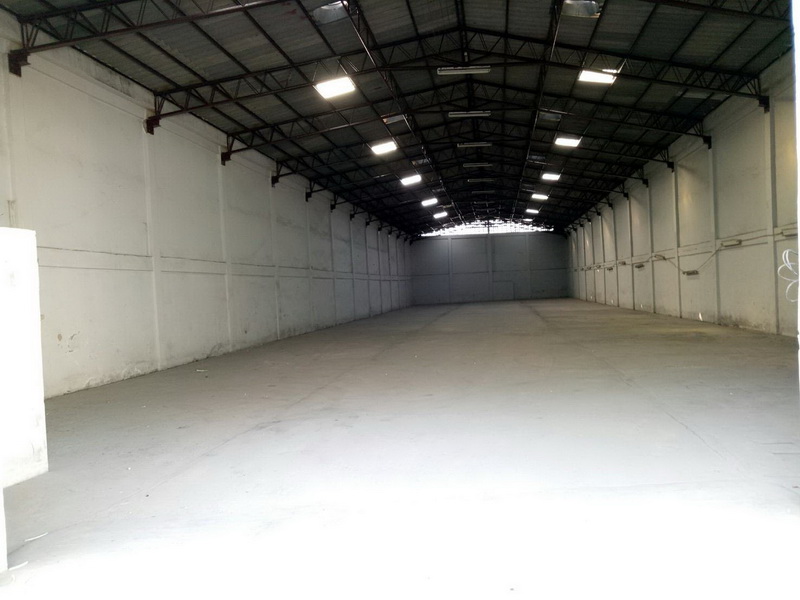 ให้เช่าโกดังคลองเตย กล้วยน้ำไท : For Rent Bangkok Warehouse Sukhumvit Road BTS On Nut Khlong Toei BRE12144