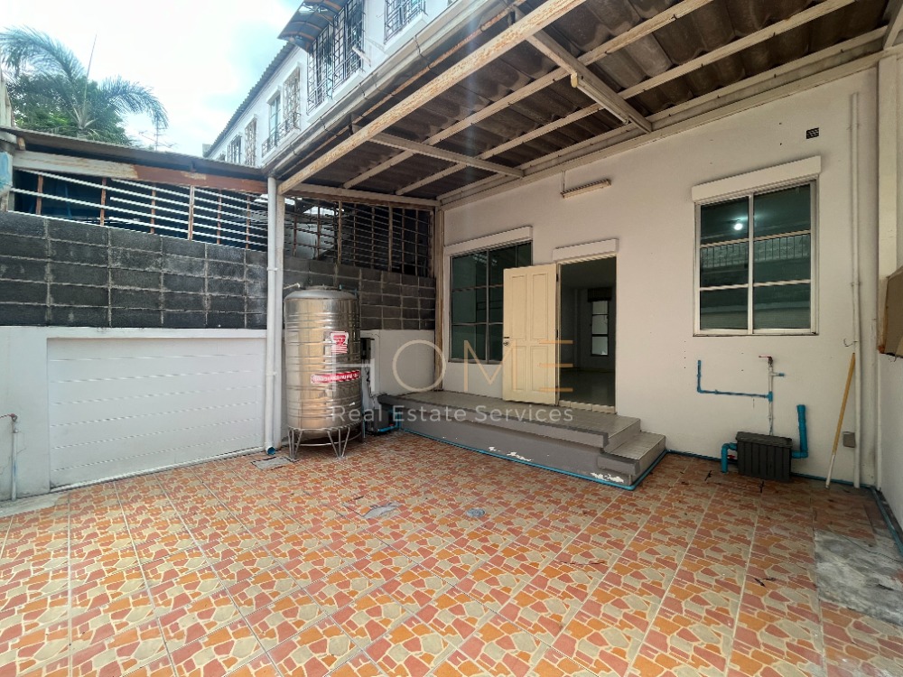 ขายทาวน์โฮมเลียบทางด่วนรามอินทรา : ทาวน์โฮม บ้านกลางเมือง ลาดพร้าว - โยธินพัฒนา / 3 ห้องนอน (ขาย), Baan Klang Muang Ladprao - Yothin Phatthana / Townhome 3 Bedrooms (FOR SALE) TPM144