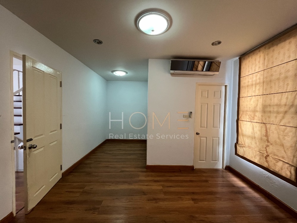 ขายทาวน์โฮมเลียบทางด่วนรามอินทรา : ทาวน์โฮม บ้านกลางเมือง ลาดพร้าว - โยธินพัฒนา / 3 ห้องนอน (ขาย), Baan Klang Muang Ladprao - Yothin Phatthana / Townhome 3 Bedrooms (FOR SALE) TPM144