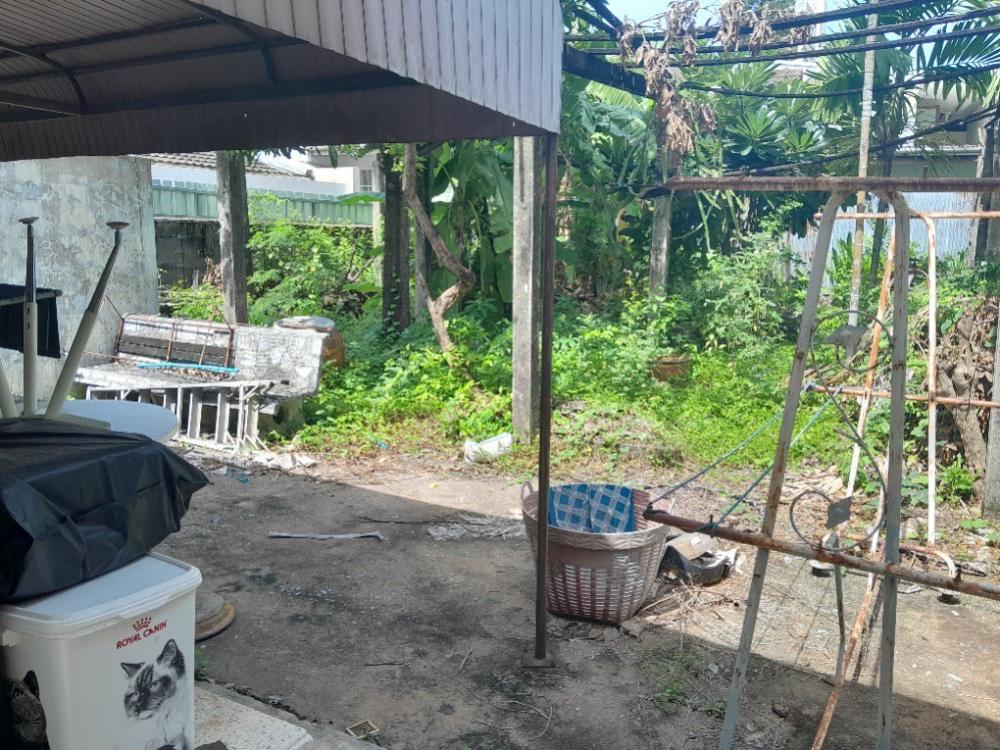 For SaleLandSapankwai,Jatujak : Land for sale, 124 square wah, Soi Pradiphat 10, Phaya Thai Subdistrict, Phaya Thai District, Bangkok 10400, selling for 350,000 baht per square wah.