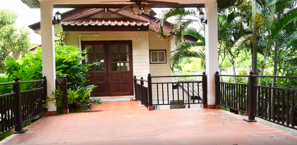 ขายบ้านอารีย์ อนุสาวรีย์ : บ้านเดี่ยว ซอยสายลม 2 ย่านอารีย์ พหลโยธิน