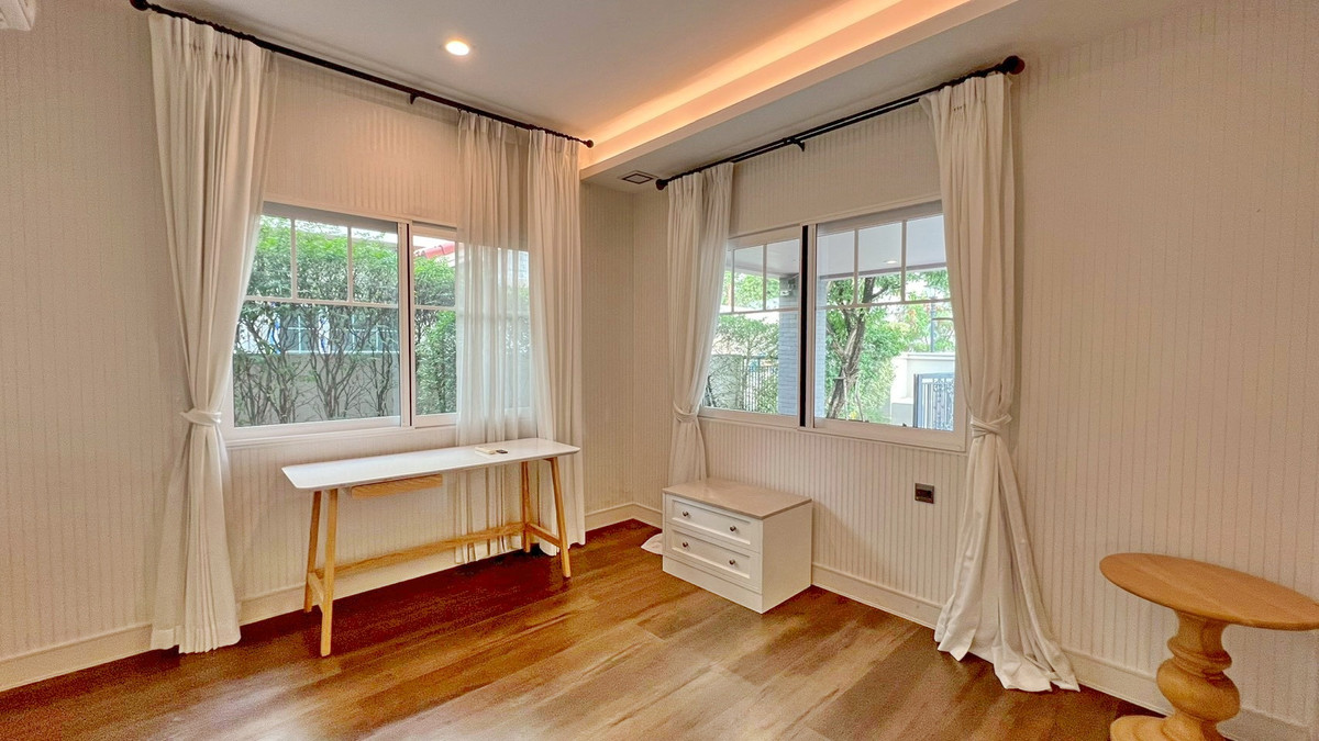 For RentHouseBangna, Bearing, Lasalle : Single houses for sale and rent Nantawan, Bangna Km.7