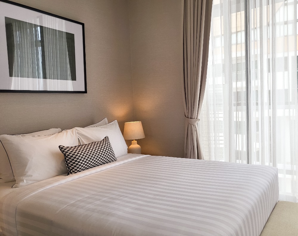 ให้เช่าคอนโดสุขุมวิท อโศก ทองหล่อ : ✅ เช่าคอนโด Park 24, Park Origin Phrom Phong, 2 Bedroom with Bathtub 56 ตรม. ใกล้ BTS พร้อมพงษ์ มีรถรับส่งทุก 15 นาที รับสัญญาขั้นต่ำ 3 ขึ้นไป  พร้อมเข้าอยู่ทันที  FREE Wi-Fi