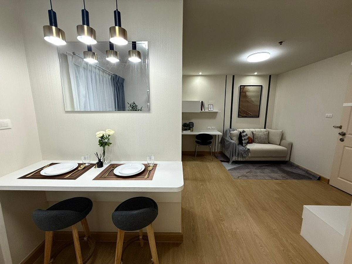 ขายคอนโดปิ่นเกล้า จรัญสนิทวงศ์ :  💖💖ขายห้องสวย  The Trust Residence Pinklao (1 Br 29 ตร.ม/1.79 ล้าน) ชั้น  5 พร้อมเฟอร์ ใกล้ห้าง, ถนนใหญ่ /สนใจสอบถามได้นะคะ Line ID = atfirm2010💖💖