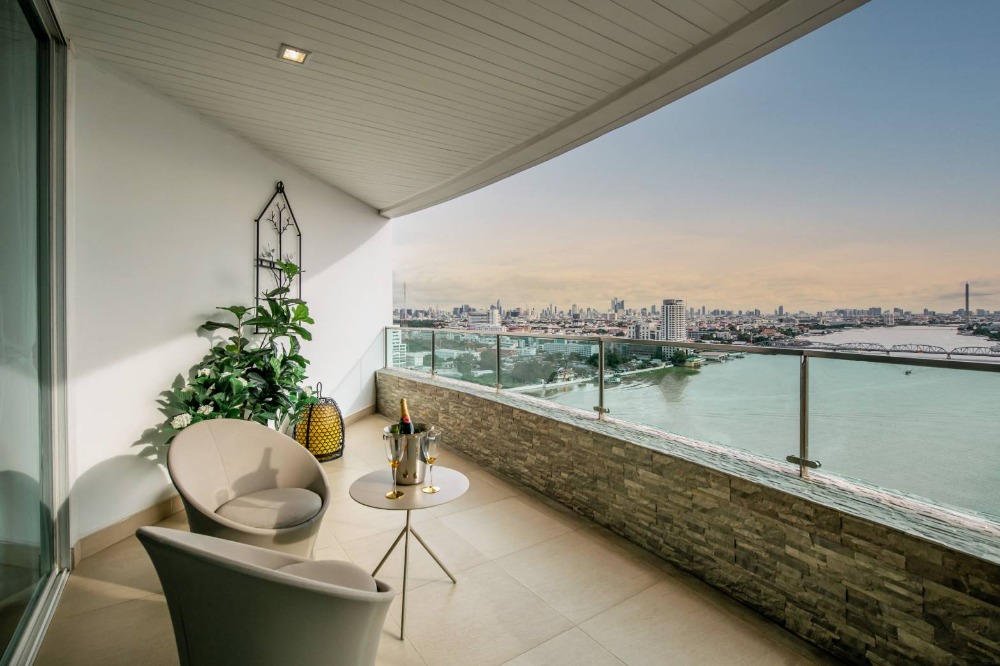 For SaleCondoPinklao, Charansanitwong : Special Offer For SALE My Resort @River Charansanitwong72 3Bed 3Bath 175sqm Brand New Ready to Move Condo Near MRT Bang Phlat