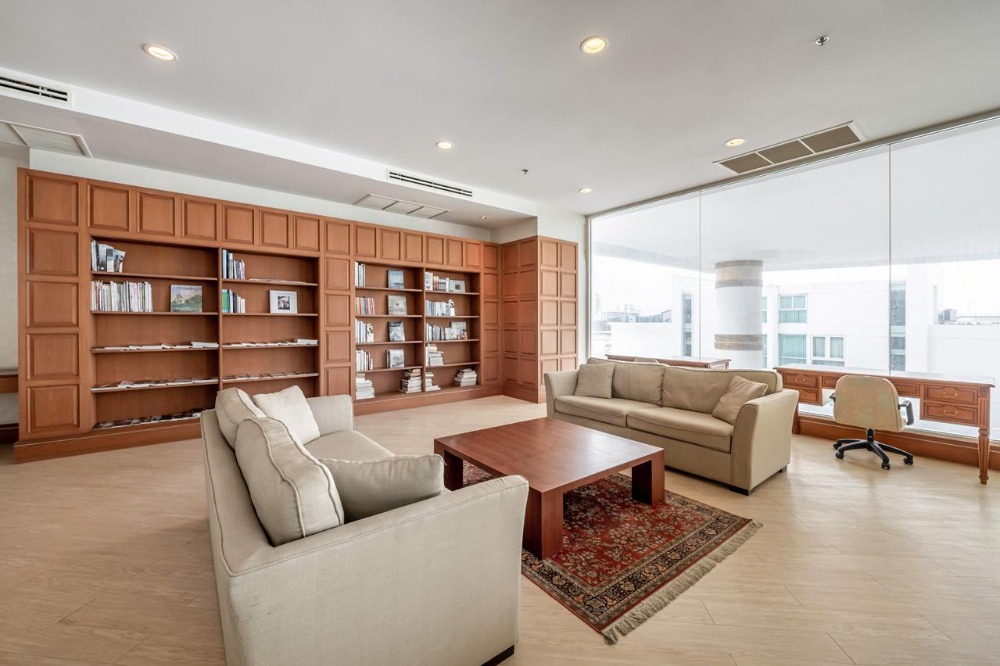 For SaleCondoPinklao, Charansanitwong : Special Offer For SALE My Resort @River Charansanitwong72 4Bed 5Bath 329sqm Brand New Ready to Move Condo Near MRT Bang Phlat