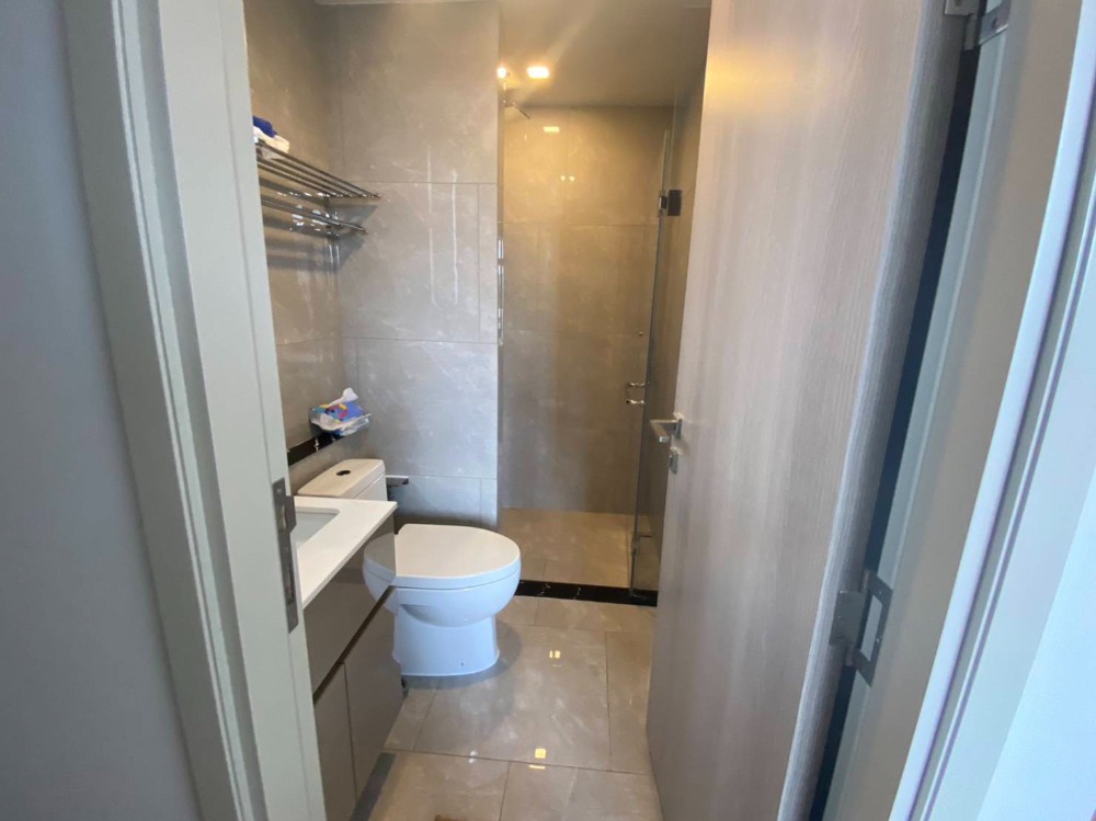 ให้เช่าคอนโดพระราม 9 เพชรบุรีตัดใหม่ RCA : for Rent ให้เช่า One9Five 2bed 58  Sq,m. Fully Furnished 48k  โทรเลย น้อง 096-2615656   Location :  Rama 9   Rental Price : 48,000 Baht / month  Condominium near MRT :   Pharam 9 Station  Condominium Unit Size : 58 sq.m.