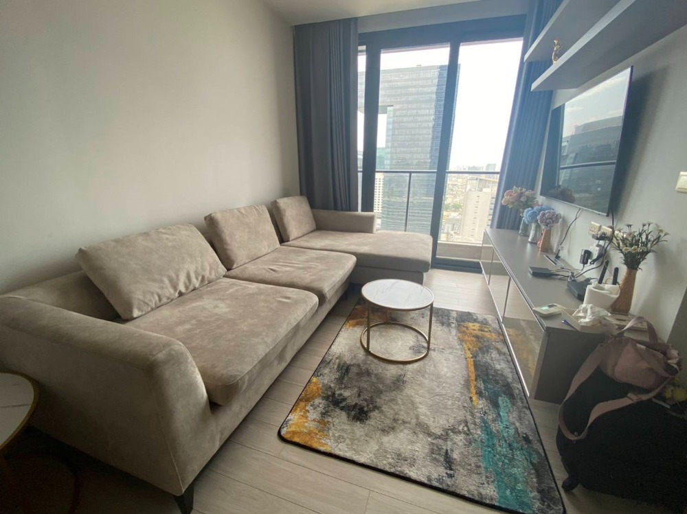 ให้เช่าคอนโดพระราม 9 เพชรบุรีตัดใหม่ RCA : for Rent ให้เช่า One9Five 2bed 58  Sq,m. Fully Furnished 48k  โทรเลย น้อง 096-2615656   Location :  Rama 9   Rental Price : 48,000 Baht / month  Condominium near MRT :   Pharam 9 Station  Condominium Unit Size : 58 sq.m.