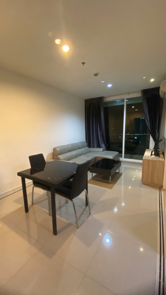 ให้เช่าคอนโดพระราม 9 เพชรบุรีตัดใหม่ RCA : ให้เช่า ให้เช่า TC Green Rama 9 ใกล้ MRT พระราม 9 850 เมตร