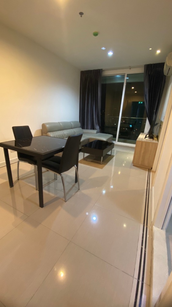 ให้เช่าคอนโดพระราม 9 เพชรบุรีตัดใหม่ RCA : ให้เช่า ให้เช่า TC Green Rama 9 ใกล้ MRT พระราม 9 850 เมตร