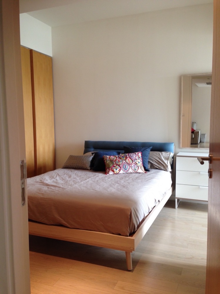 For SaleCondoRama3 (Riverside),Satupadit : Ready for sale January 26 (after renovation)
at Pano Rama 3, 2 bedrooms by the river with river view, near BTS Surasak.