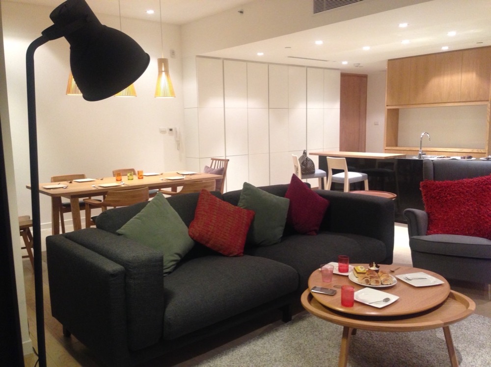 For SaleCondoRama3 (Riverside),Satupadit : Ready for sale January 26 (after renovation)
at Pano Rama 3, 2 bedrooms by the river with river view, near BTS Surasak.