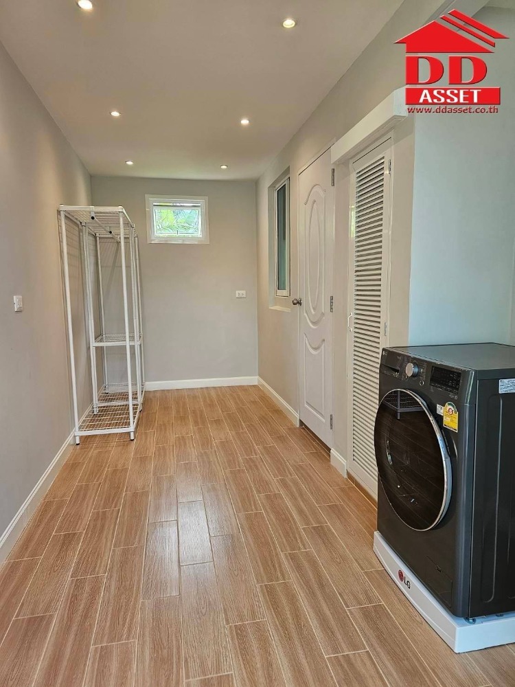 For SaleHousePathum Thani,Rangsit, Thammasat : Corner house for sale, Chaiyaphruek, Rangsit, Khlong 4, with pool, newly renovated house. Rangsit-Nakhon Nayok Rd., Thanyaburi, Pathum Thani