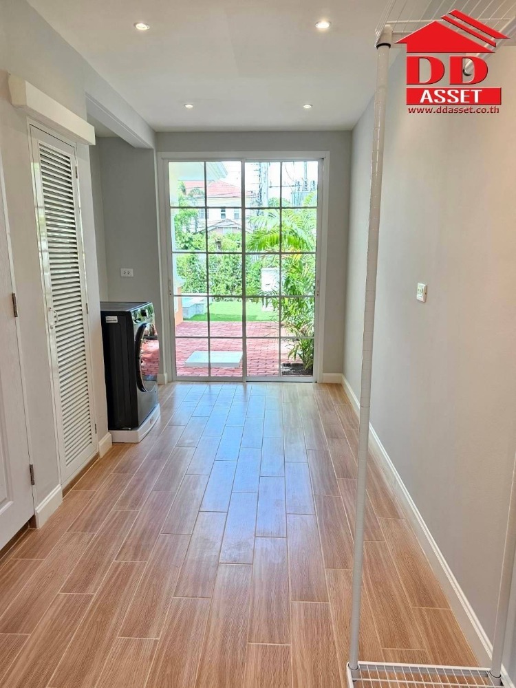 For SaleHousePathum Thani,Rangsit, Thammasat : Corner house for sale, Chaiyaphruek, Rangsit, Khlong 4, with pool, newly renovated house. Rangsit-Nakhon Nayok Rd., Thanyaburi, Pathum Thani