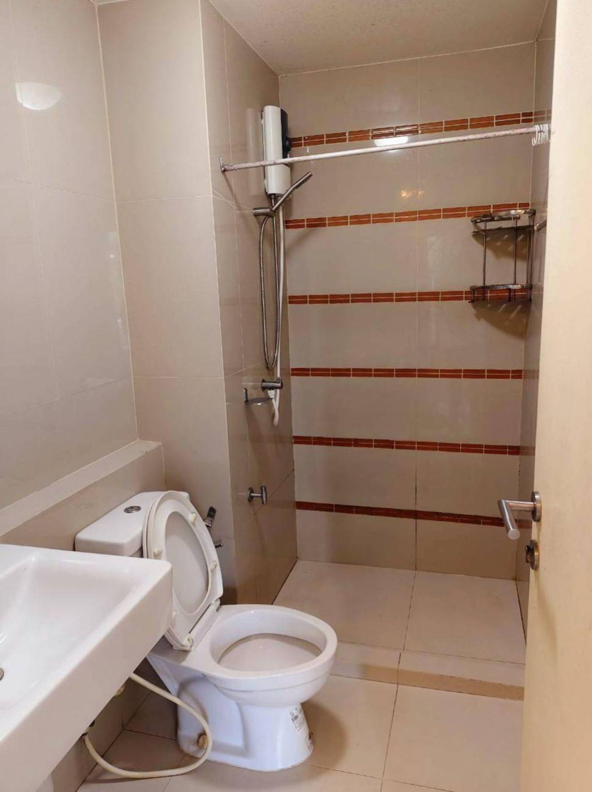 For SaleCondoPathum Thani,Rangsit, Thammasat : For Sale Condo , D Condo Campus Resort Rangsit , Khlong Nueng , khlong Luang , Pathum Thani ,   CX-134778