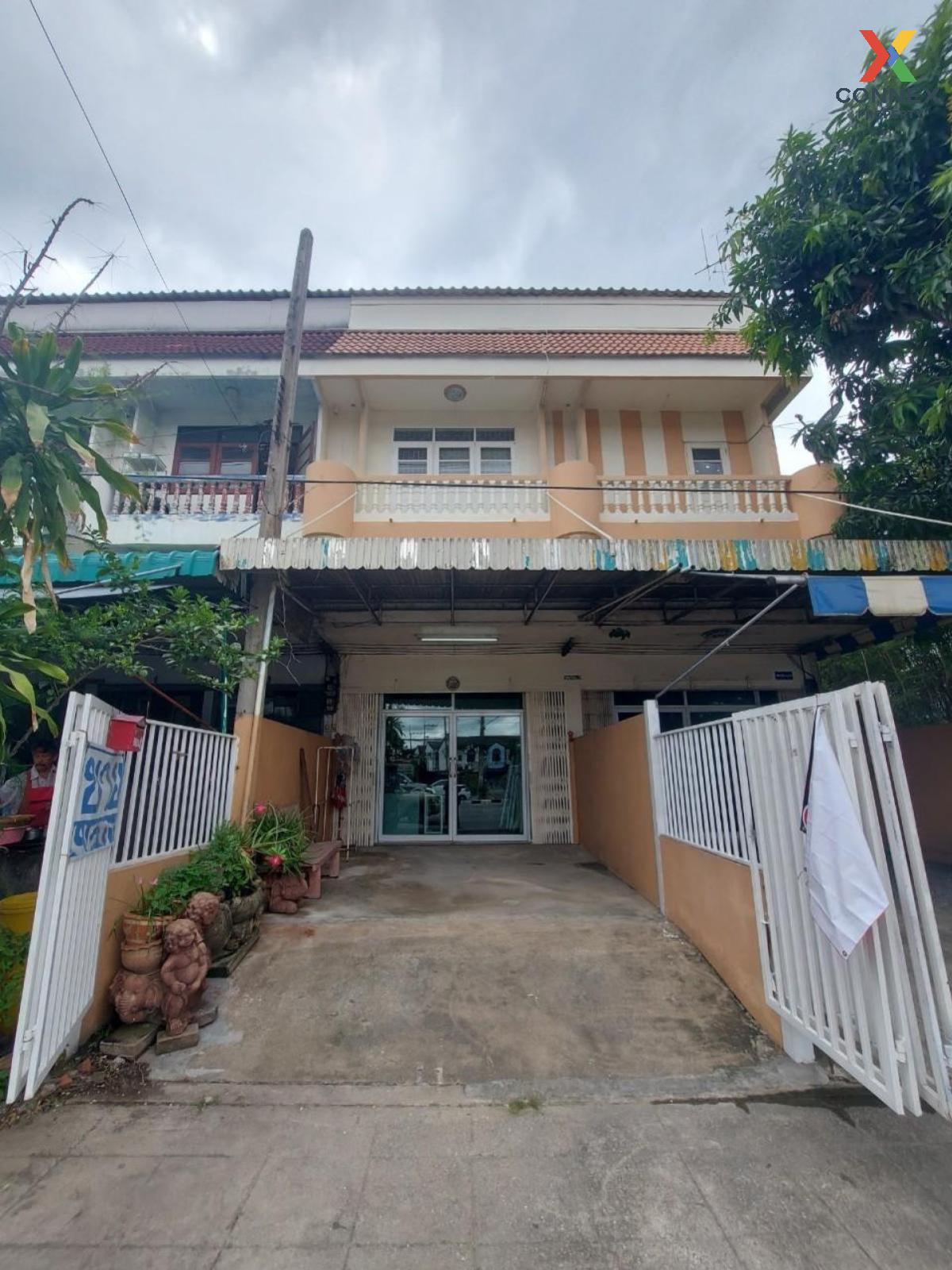 For SaleShop HousePhutthamonthon, Salaya : For Sale Commercial building at Thana intersection , Bang Krabao , Nakhon Chai Si , Nakhon Pathom , CX-85385