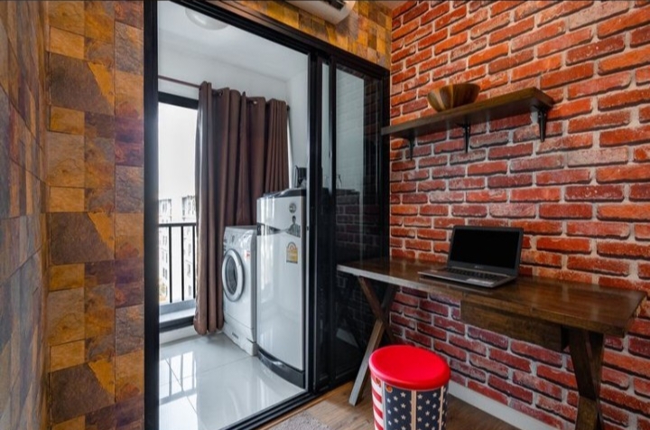 For RentCondoChaengwatana, Muangthong : For Rent Icon Ngamwongwan 2 Near MRT Tiwanon station (purple line)