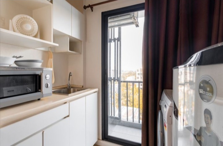 For RentCondoChaengwatana, Muangthong : For Rent Icon Ngamwongwan 2 Near MRT Tiwanon station (purple line)