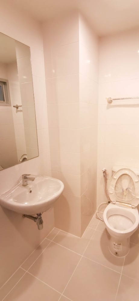 ขายคอนโดเอกชัย บางบอน : ขายคอนโด พรีเซนต์เอกชัย (Present Ekachai)ห้องใหม่ไม่เคยเข้าอยู่ 10นาที จาก BTSวุฒากาศ