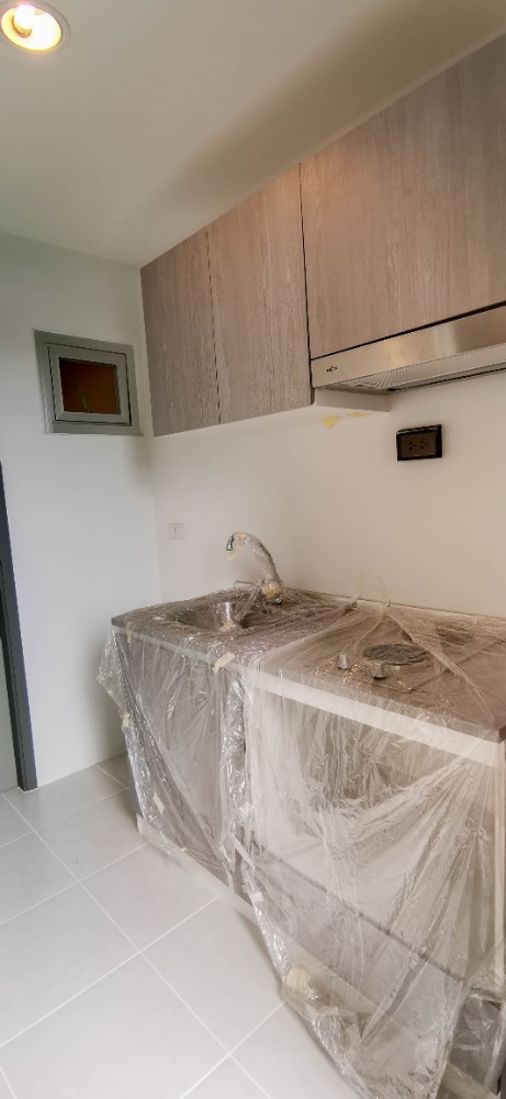 ขายคอนโดเอกชัย บางบอน : ขายคอนโด พรีเซนต์เอกชัย (Present Ekachai)ห้องใหม่ไม่เคยเข้าอยู่ 10นาที จาก BTSวุฒากาศ