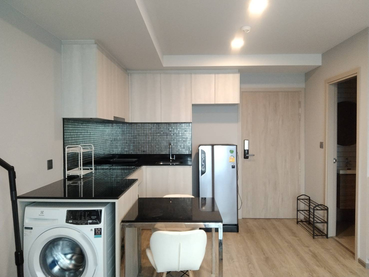 ให้เช่าคอนโดรัชดา ห้วยขวาง : ***For RENT MAESTRO 19 (Ratchada 19 - Vipha)  1 bedroom (s) ***