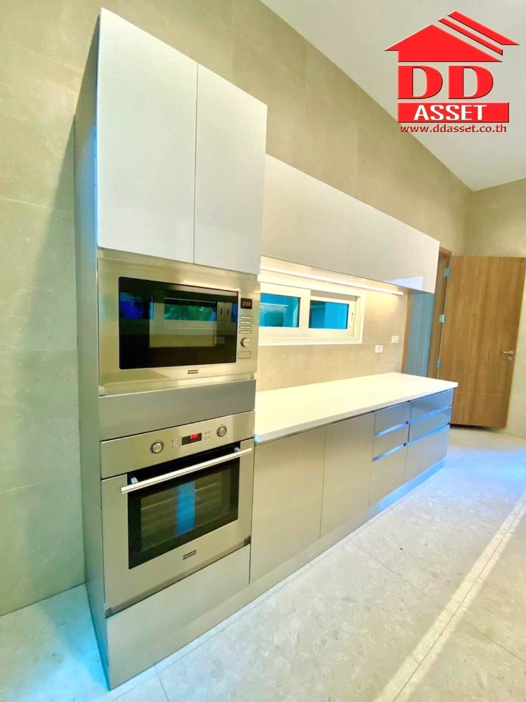 ขายบ้านพระราม 9 เพชรบุรีตัดใหม่ RCA : บ้านเดี่ยว 3 ชั้น / โฮมอ็อฟฟิศ พระราม9 เรสซิเดนซ์​ พร้อมลิฟต์