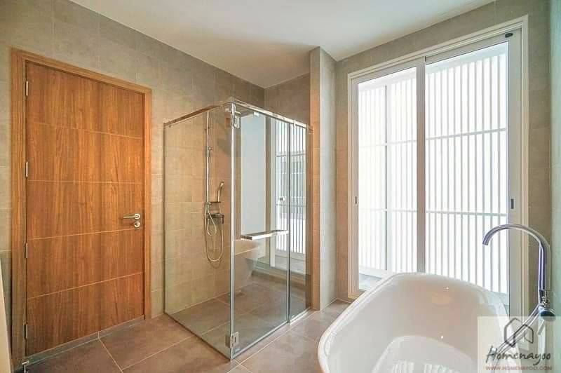 ขายบ้านพระราม 9 เพชรบุรีตัดใหม่ RCA : บ้านเดี่ยว 3 ชั้น / โฮมอ็อฟฟิศ พระราม9 เรสซิเดนซ์​ พร้อมลิฟต์