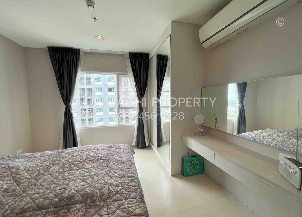 For SaleCondoSamut Prakan,Samrong : For Sale Aspire Erawan 25th floor, pool view, with furniture, electrical appliances