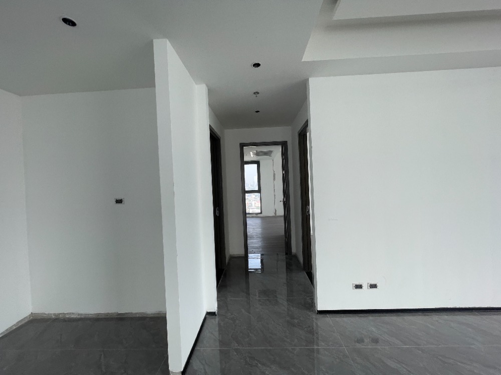 For SaleCondoRama3 (Riverside),Satupadit : For sale, luxury condo, Chao Phraya River view, Sapphire Luxury Condo, Sathorn-Rama 3, 30th floor, Penthouse room, 3 bedrooms, 4 bathrooms, usable area 206.22 sq m.