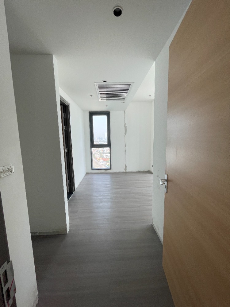 For SaleCondoRama3 (Riverside),Satupadit : For sale, luxury condo, Chao Phraya River view, Sapphire Luxury Condo, Sathorn-Rama 3, 30th floor, Penthouse room, 3 bedrooms, 4 bathrooms, usable area 206.22 sq m.