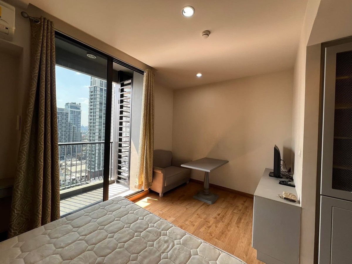 ให้เช่าคอนโดสะพานควาย จตุจักร : ★ The Editor ★  30 ตรม.,ชั้น 18 (สตูดิโอ), ★ติด BTS สะพานควาย ★ใกล้ บิ๊กซีสะพานควายและแหล่งช้อปปิ้งของกินเยอะมาก ★ สิ่งอำนวยความสะดวกมากมาย★ เครื่องใช้ไฟฟ้าครบครัน★