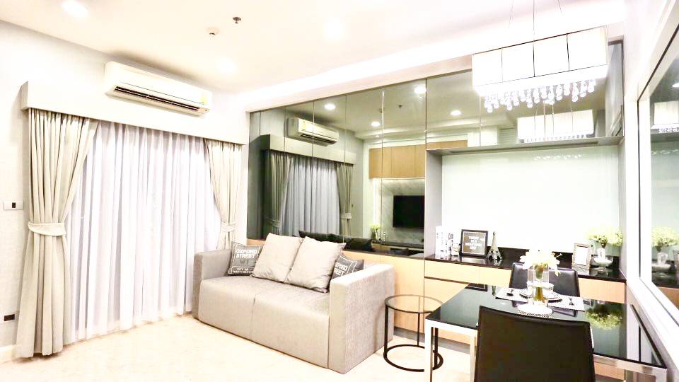 For RentCondoSukhumvit, Asoke, Thonglor : !! Beautiful room for rent, Condo The Crest Sukhumvit 34 (The Crest Sukhumvit 34), near BTS Thonglor.