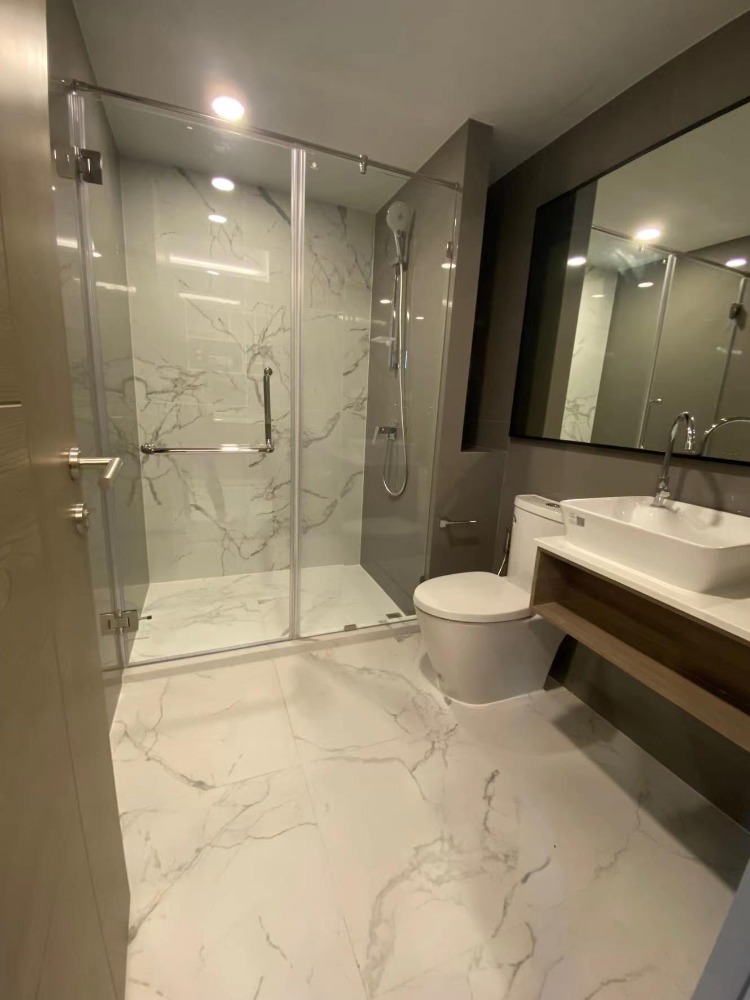 For RentCondoOnnut, Udomsuk : Define by Mayfair place Sukhumvit 50 for rent