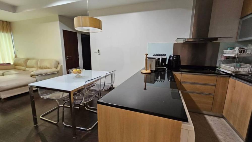 ให้เช่าคอนโดสาทร นราธิวาส : Sathorn Gardens 2 Bedroom Type for RENT!