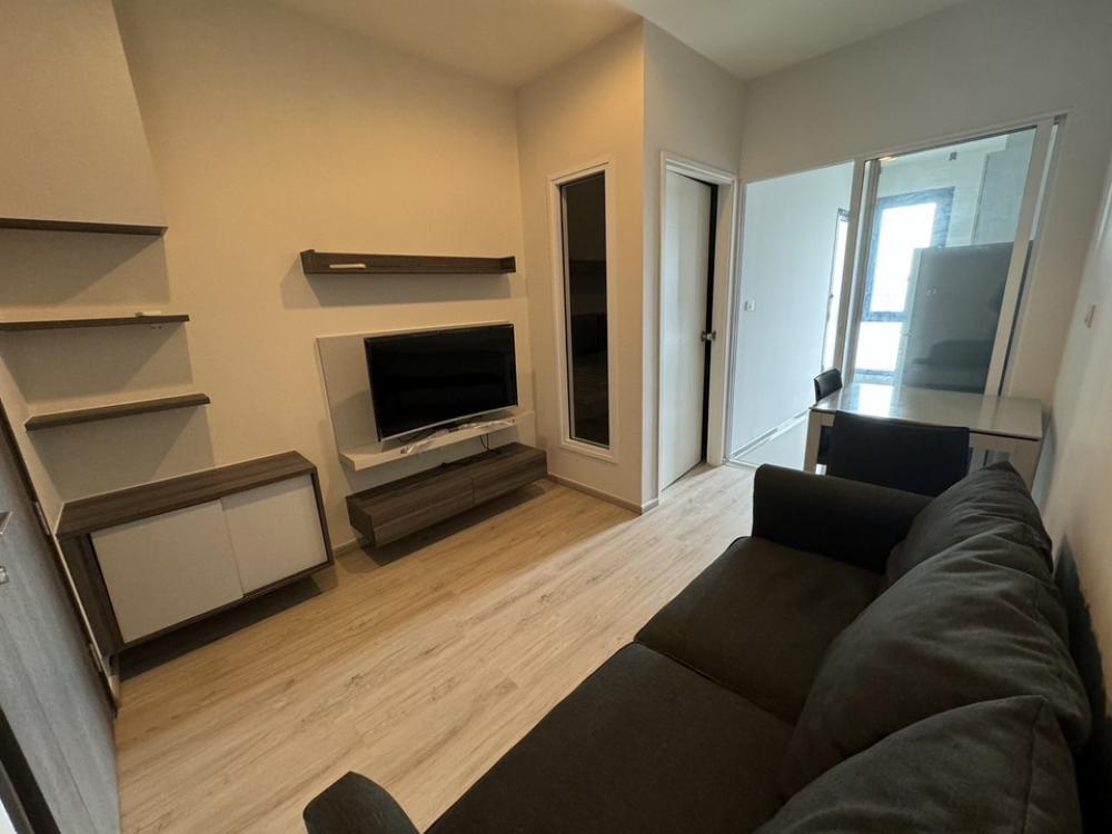 For RentCondoRatchadapisek, Huaikwang, Suttisan : Condo Centric for rent, size 27 square meters, price 14,000฿