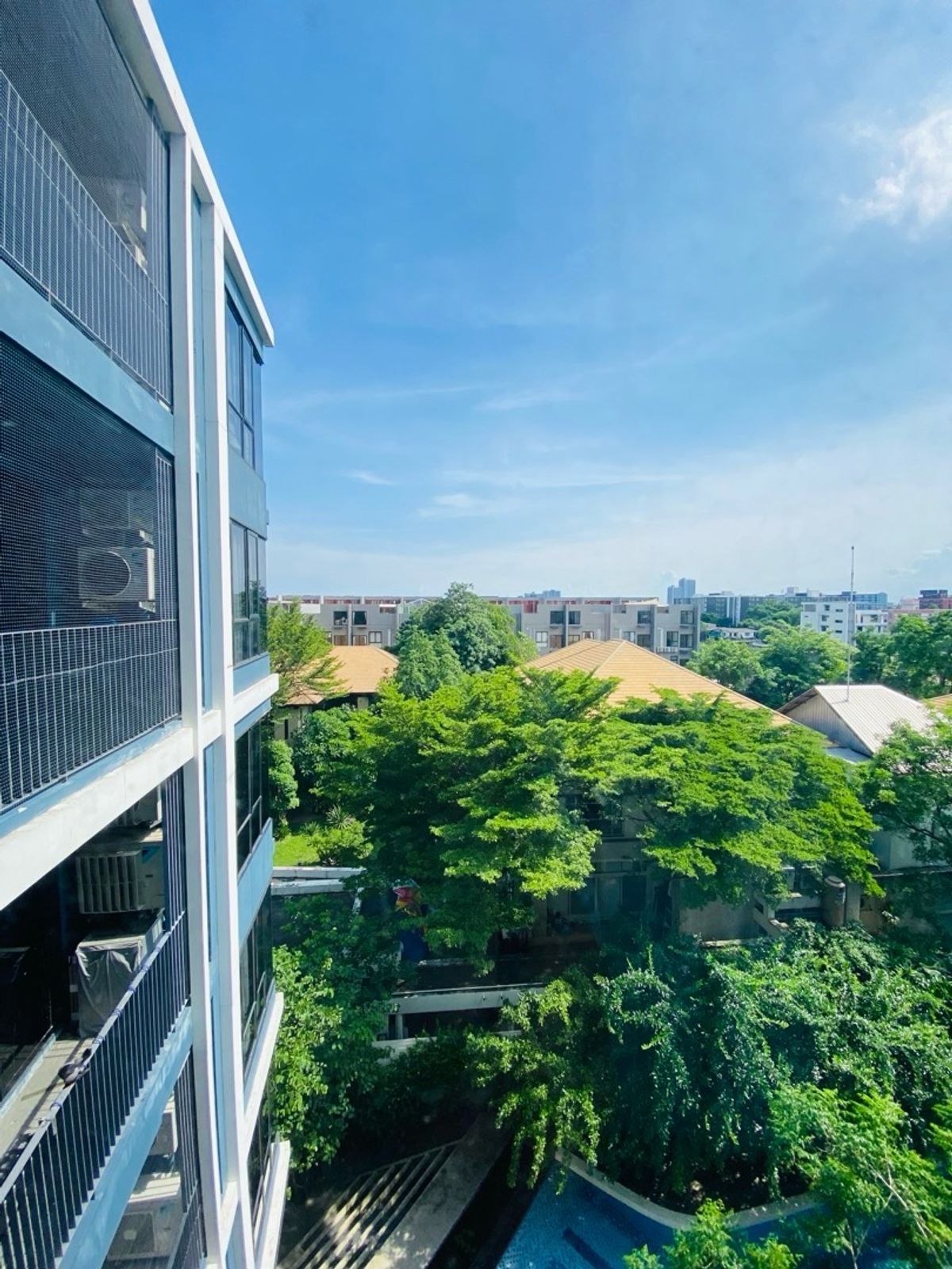 ขายคอนโดบางนา แบริ่ง ลาซาล : #ขายคอนโด  64 ตรม. ที่จอดรถฟิค Very Lasalle Condo – 2 ห้องนอน 2 ห้องน้ำ ขนาดใหญ่