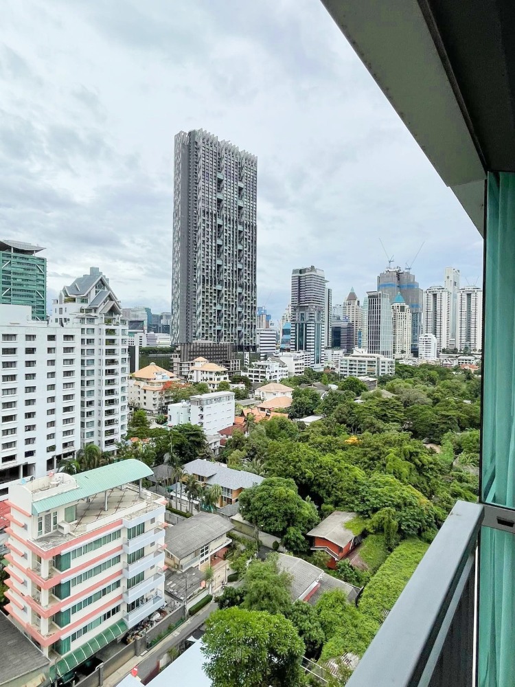 For SaleCondoSathorn, Narathiwat : Condo for sale, Rhythm Sathorn-Narathiwat, 38 sqm., 12A floor, BTS Chong Nonsi, excellent condition, ready to move in.