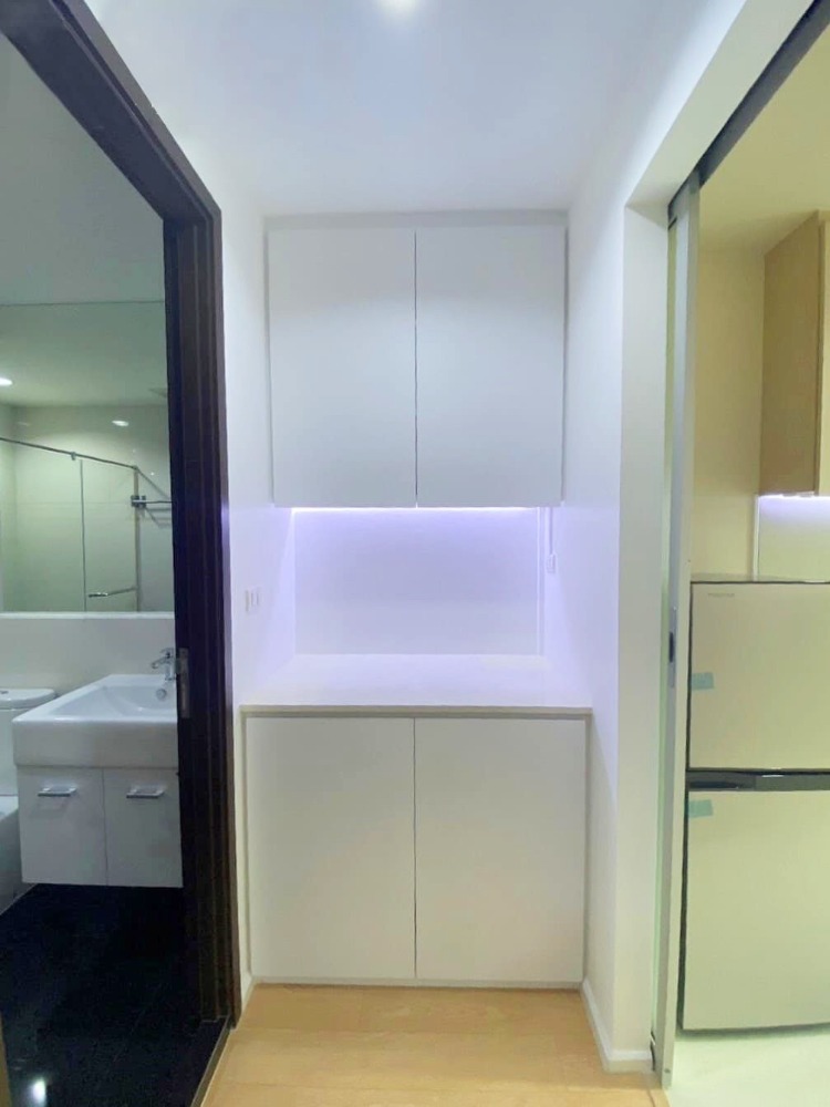 For SaleCondoSathorn, Narathiwat : Condo for sale, Rhythm Sathorn-Narathiwat, 38 sqm., 12A floor, BTS Chong Nonsi, excellent condition, ready to move in.