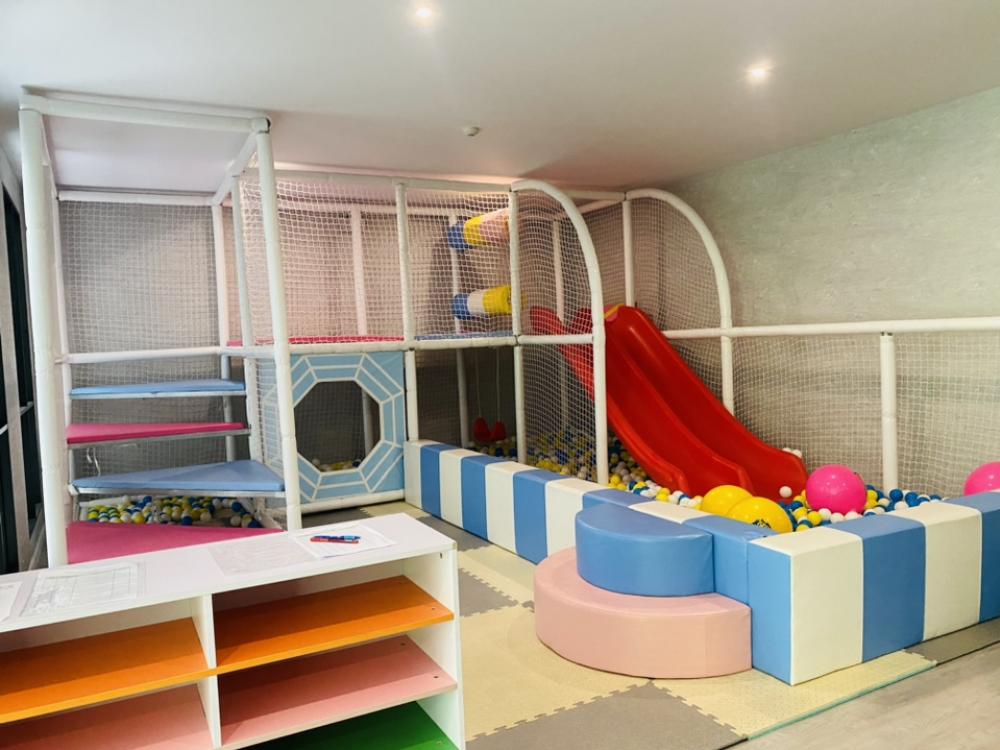 ขายคอนโดบางนา แบริ่ง ลาซาล : เวรี่ลาซาล ขายคอนโด  64 ตรม. ที่จอดรถฟิค Very Lasalle Condo – 2 ห้องนอน 2 ห้องน้ำ ขนาดใหญ่