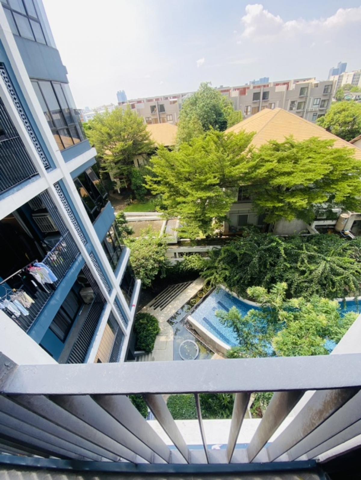 ขายคอนโดบางนา แบริ่ง ลาซาล : เวรี่ลาซาล ขายคอนโด  64 ตรม. ที่จอดรถฟิค Very Lasalle Condo – 2 ห้องนอน 2 ห้องน้ำ ขนาดใหญ่