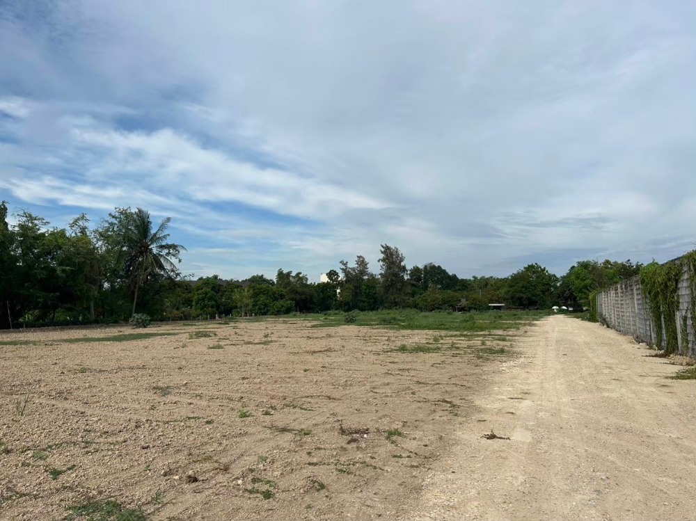 For SaleLandNonthaburi, Bang Yai, Bangbuathong : Land for sale, Nonthaburi, Bang Bua Thong, Bang Yai, Rattanathibet, behind Bang Rak Yai BTS Station