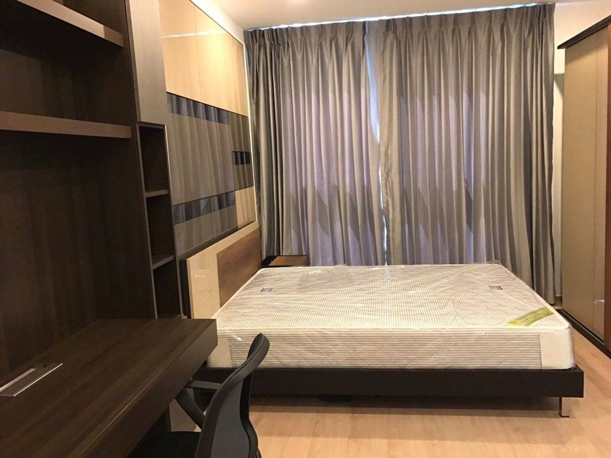 ให้เช่าคอนโดสยาม จุฬา สามย่าน : Ideo Q Chula - Samyan【𝐑𝐄𝐍𝐓】🔥 ห้องกว้างโปร่งสบาย วิวสระว่ายน้ำ ใกล้สามย่านมิดทาวน์  🔥 ติดต่อไลน์ไอดี: @hacondo
