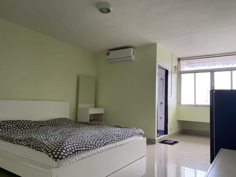 For RentCondoRattanathibet, Sanambinna : Condo for rent, Rewadee Place, Soi Rewadee 14 (can exit Rattanathibet Soi 3)