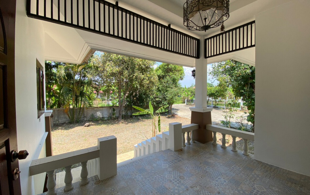 ขายบ้านเชียงใหม่ : ขาย บ้านเดี่ยว บังกะโล 2 นอน 166 ตรม. 200 ตร.วา สันทราย ซอย 1 อำเภอดอยสะเก็ด เชียงใหม่