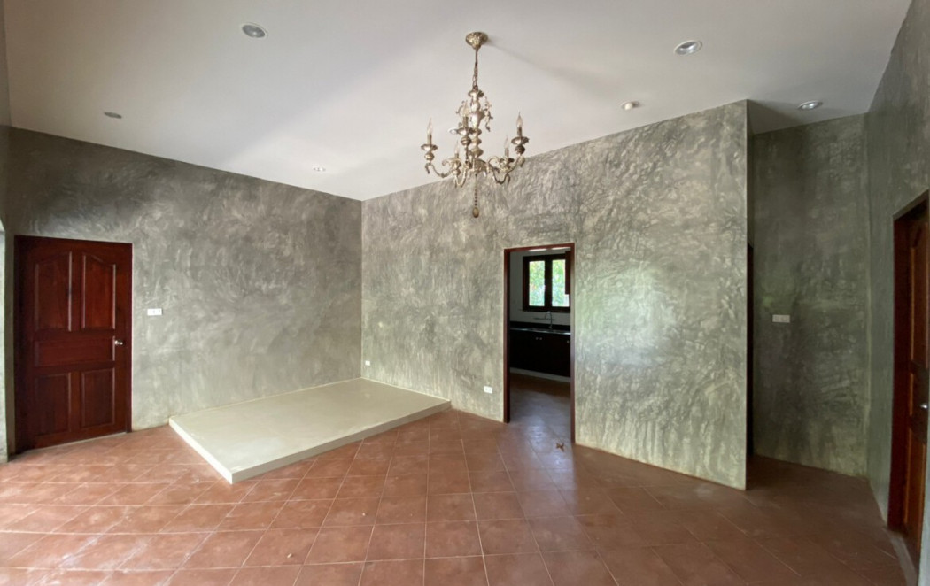 ขายบ้านเชียงใหม่ : ขาย บ้านเดี่ยว บังกะโล 2 นอน 166 ตรม. 200 ตร.วา สันทราย ซอย 1 อำเภอดอยสะเก็ด เชียงใหม่