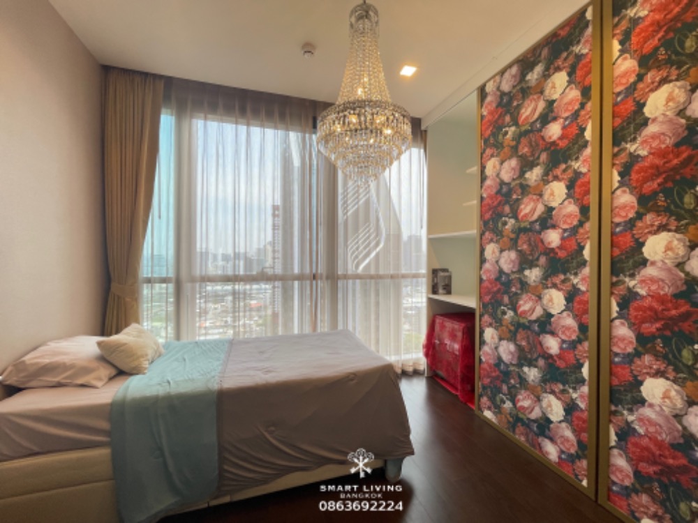 For SaleCondoRatchathewi,Phayathai : 📢👇For sale with tenant , 2 beds corner unit, only a few units of 2-beds, 85 sqm at The Line Ratchathewi , fully furnished,  unblocked view, nice decoration Santorini style.