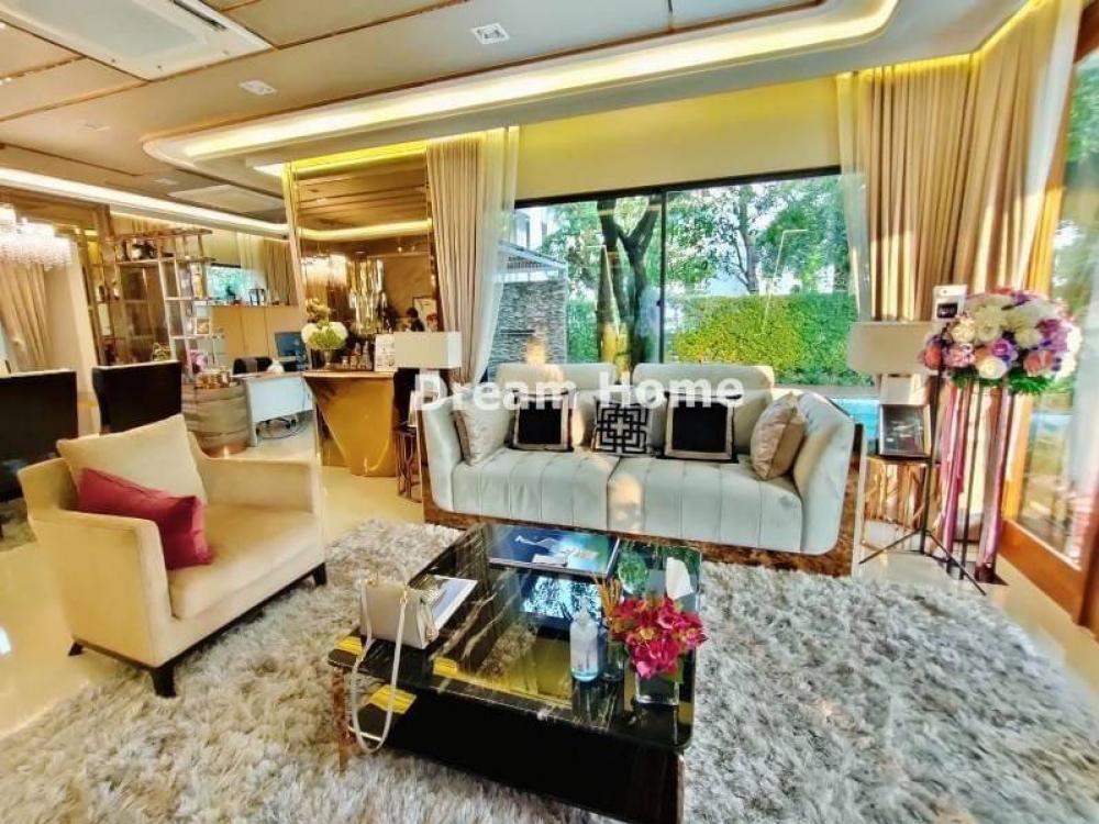 ให้เช่าบ้านบางนา แบริ่ง ลาซาล : Show Room House For Rent in Bangna Zone near MEGA & IKEA and Suvarnabhumi Airport