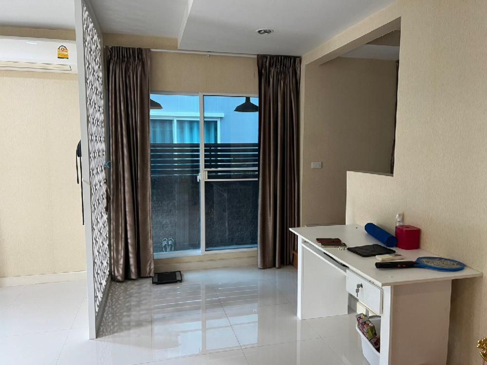 ขายบ้านพัฒนาการ ศรีนครินทร์ : ขายบ้าน ภัสสร  House for sale 8.89M -House พัฒนาการ 38 - 3 bed 2 bath 2 car park 121 sqm 35 sqwค่าโอน คนละครึ่ง  Please Call / line/WhatsApp  0938563451 K.noey