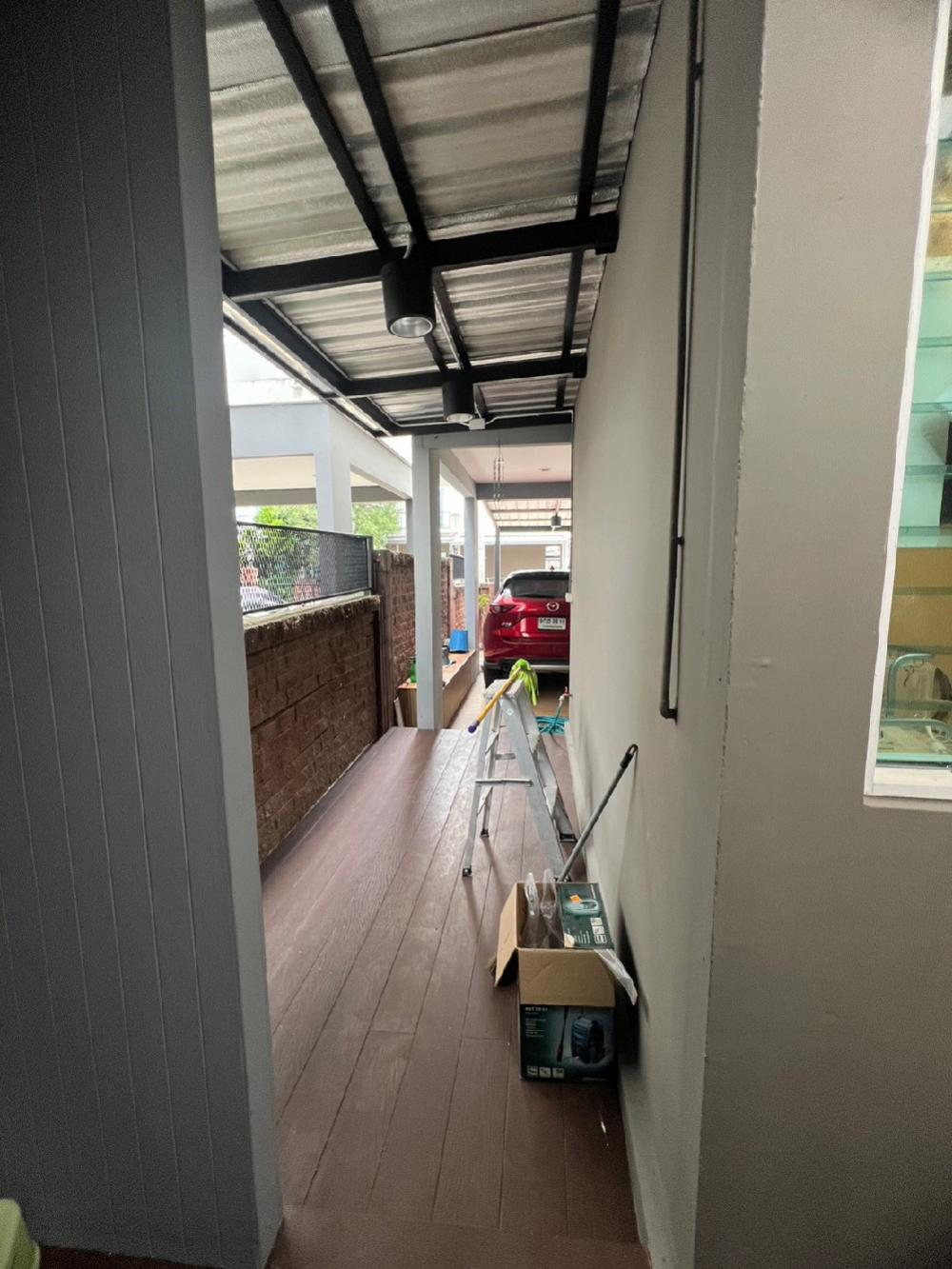 ขายบ้านพัฒนาการ ศรีนครินทร์ : ขายบ้าน ภัสสร  House for sale 8.89M -House พัฒนาการ 38 - 3 bed 2 bath 2 car park 121 sqm 35 sqwค่าโอน คนละครึ่ง  Please Call / line/WhatsApp  0938563451 K.noey